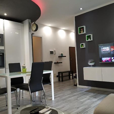 Appartamento Oasi Felice Como Exterior foto